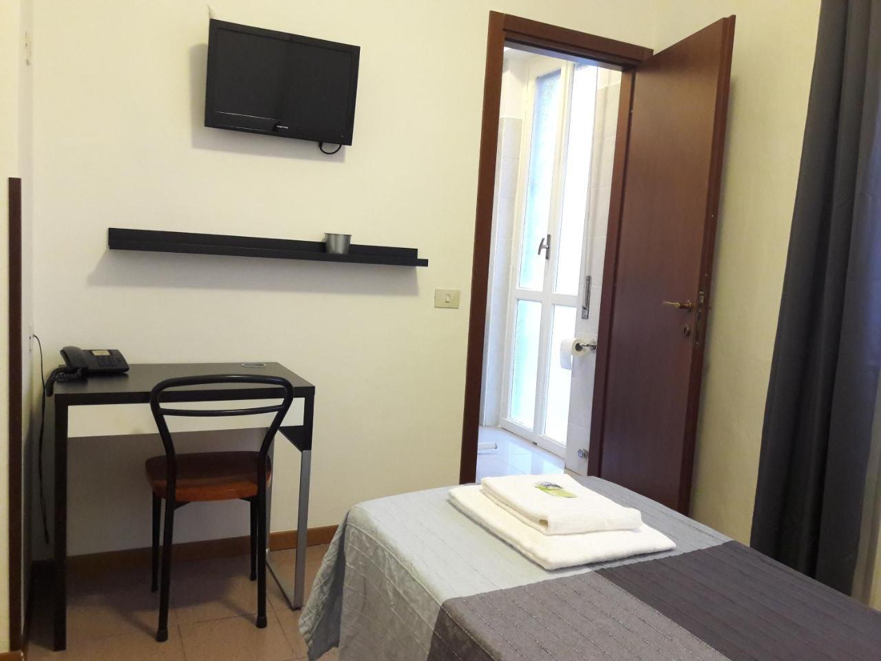 Hotel Brivio Milan Room photo